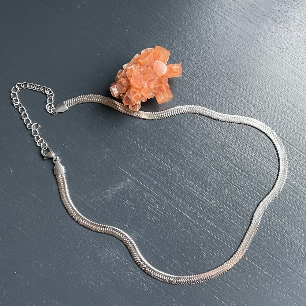 Herringbone Choker Necklace